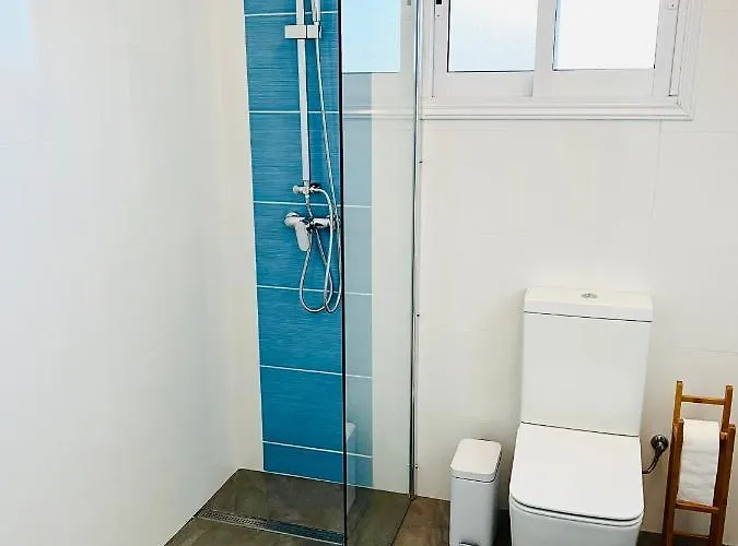 Ocean Sunset דירה פאפוס