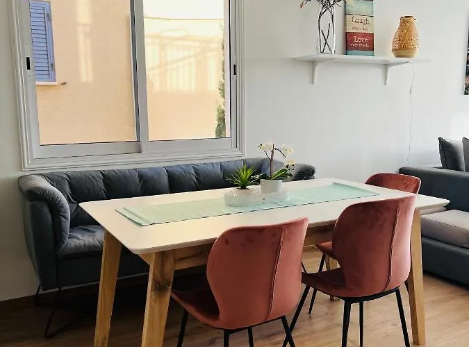 Ocean Sunset דירה *