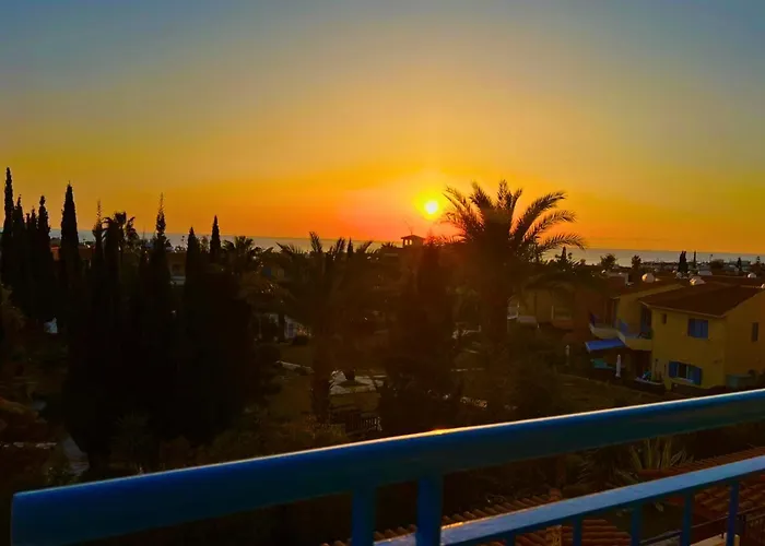 Ocean Sunset * פאפוס